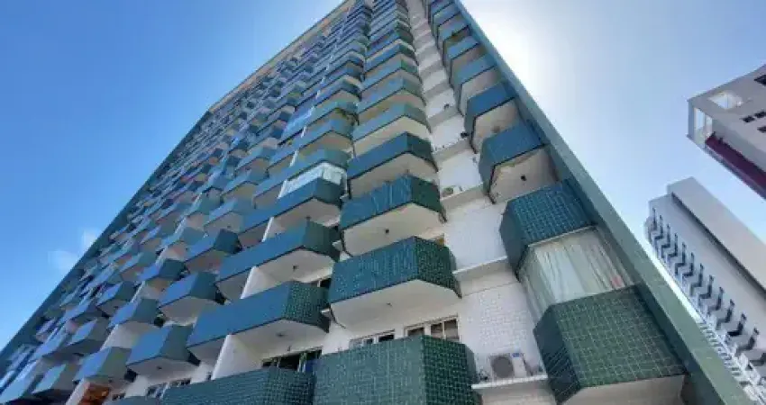 3 quartos 1 suíte 1 banheiro 1 vaga 130 m² área iptu 130 m² área privativa 154 m² área total