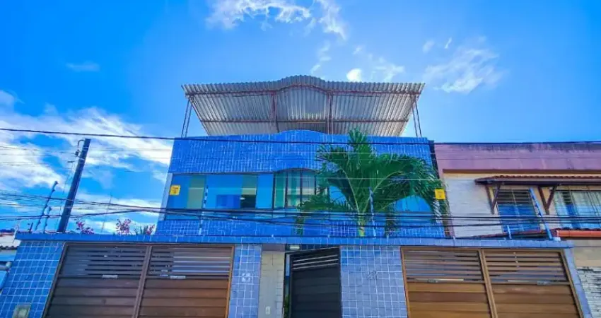 Alugo excelente casa em ouro preto- 5 quartos- 3 suítes- 4 vagas de garagem