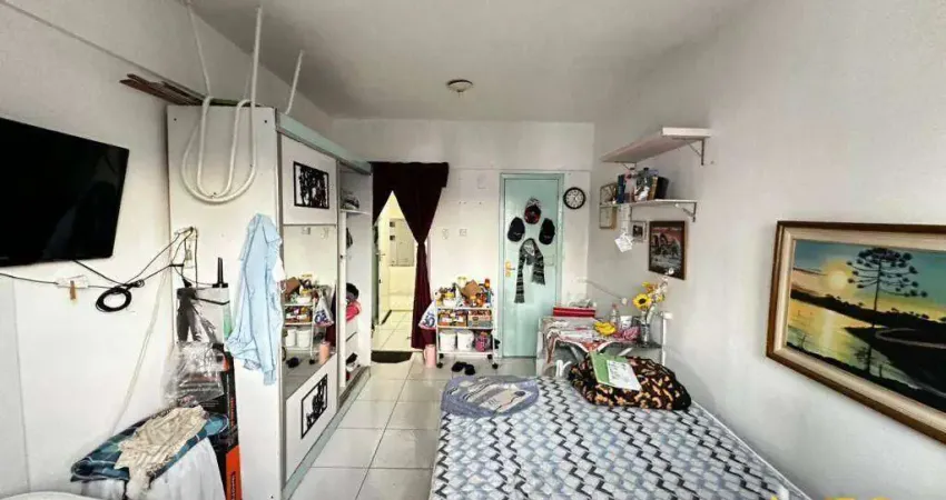 Kitnet com 1 dormitório à venda, 33 m² por R$ 430.000 - Nações - Balneário Camboriú/SC