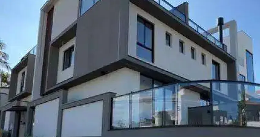 Casa com 3 dormitórios à venda, 173 m² por R$ 1.790.000,00 - Ariribá - Balneário Camboriú/SC