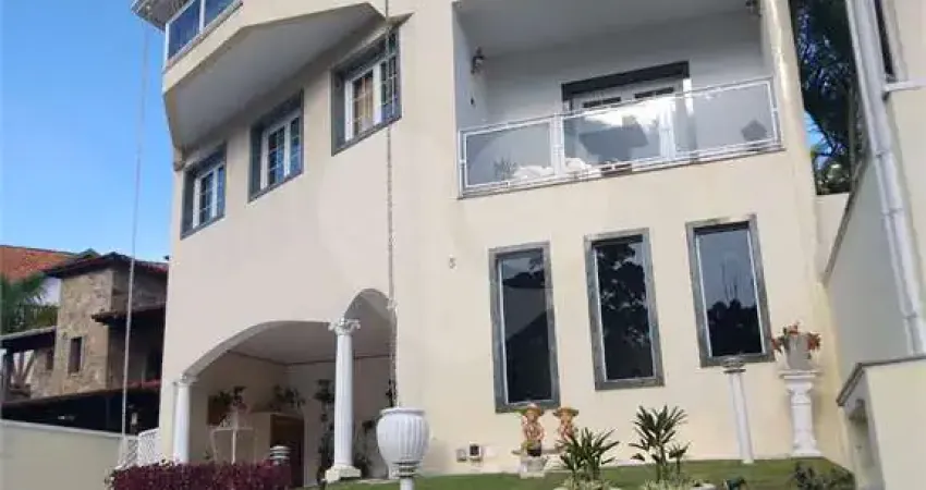 Condomínio com 4 quartos à venda em São Paulo Ii - SP