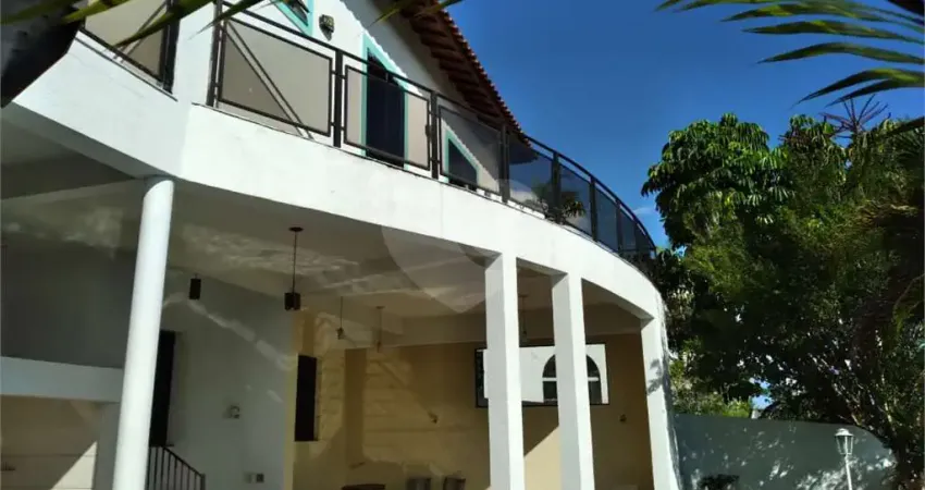 Sobrado com 5 quartos à venda em Jardim Panorama - SP