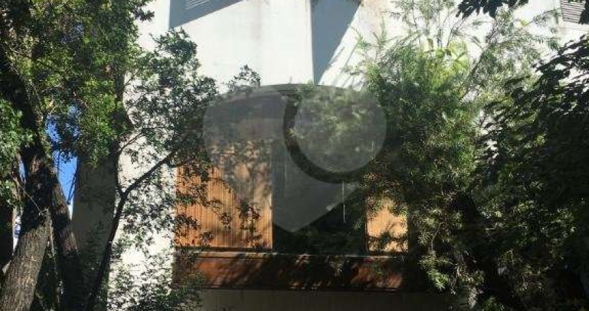 Sobrado com 4 quartos à venda em Jardim Guedala - SP