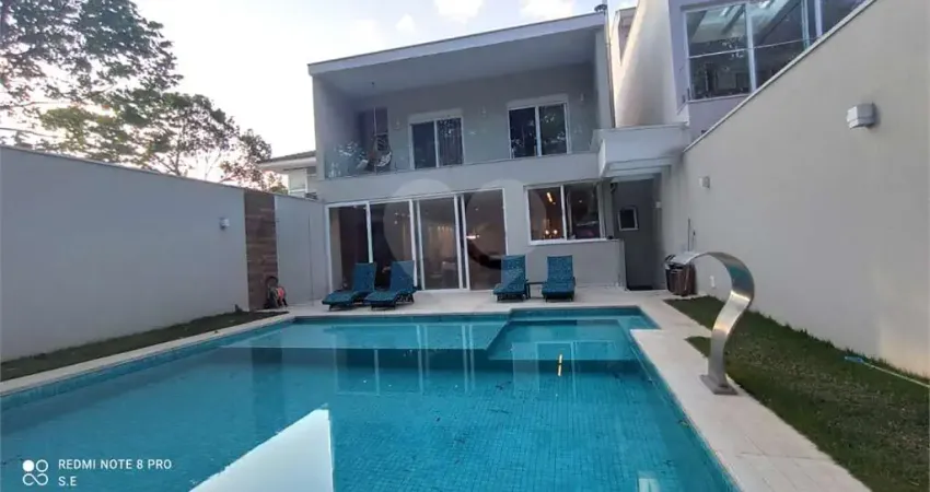 Casa em condomínio fechado com 4 quartos à venda na Avenida Nova Cantareira, Tremembé, São Paulo