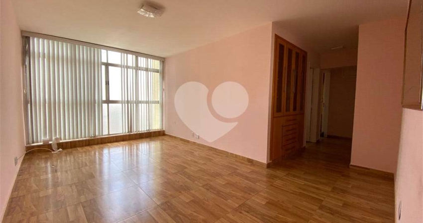 Apartamento com 3 quartos à venda na Rua Voluntários da Pátria, Santana, São Paulo