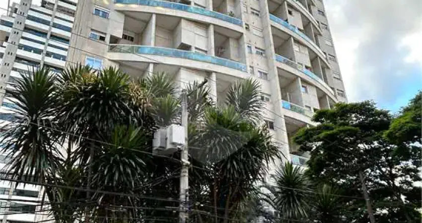 Duplex com 2 quartos à venda em Moema - SP