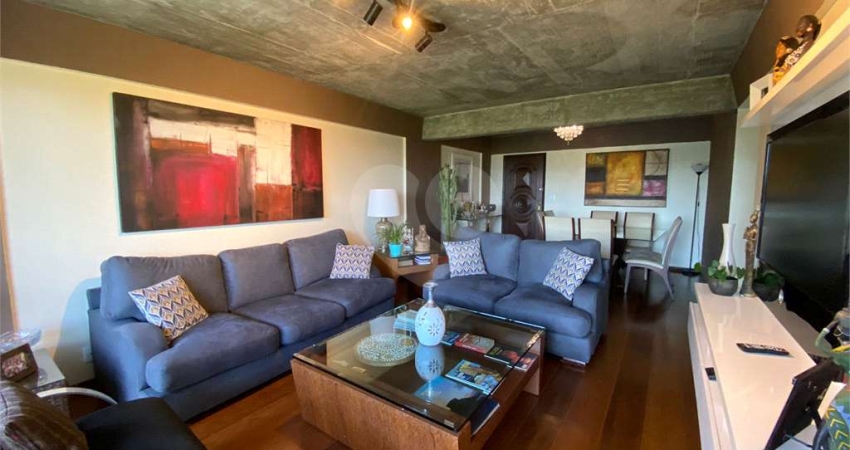 Apartamento com 3 quartos à venda em Vila Romana - SP