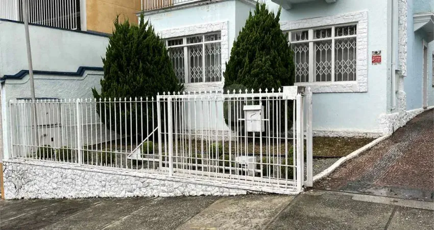 Casa com 4 quartos à venda na Rocha Pombo, Liberdade, São Paulo
