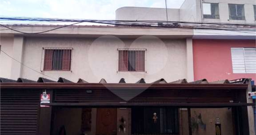 Sobrado com 3 quartos à venda em Bom Retiro - SP