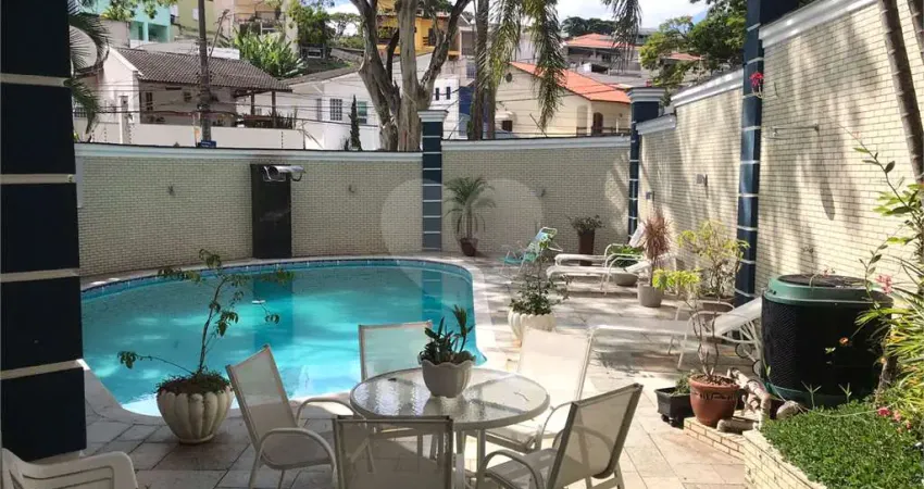 Sobrado com 4 quartos à venda em Jardim Franca - SP
