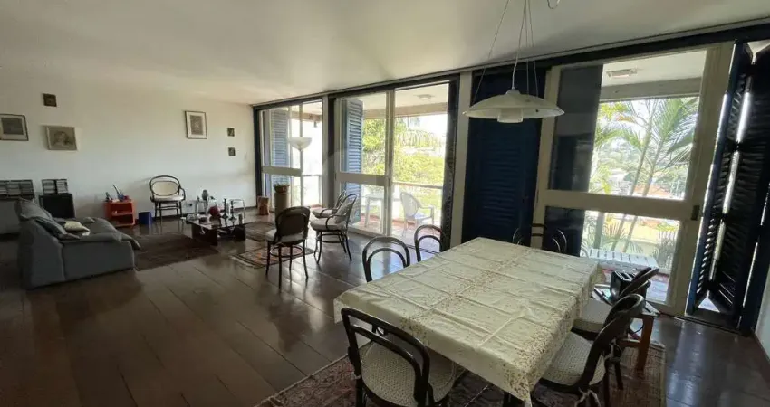 Casa com 4 quartos à venda na Rua Bauru, 346, Pacaembu, São Paulo