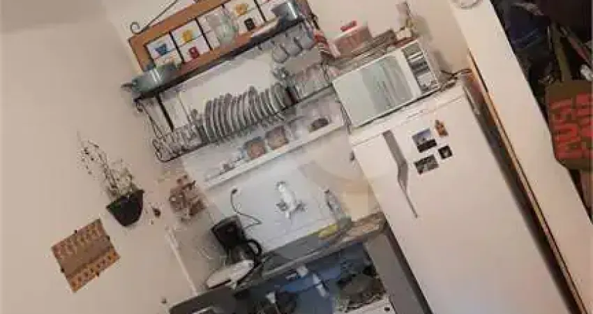 Apartamento à venda na Rua Riskallah Jorge, Centro, São Paulo