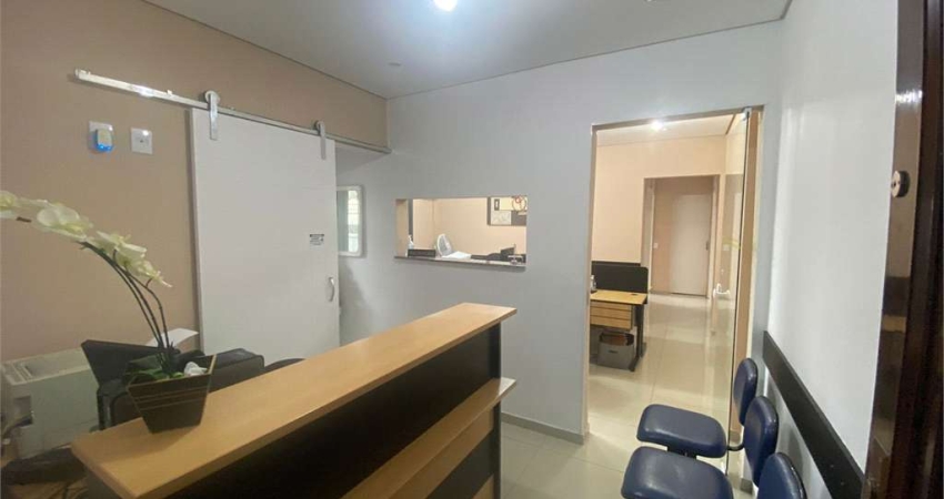 Sala comercial à venda na Rua Vinte e Quatro de Maio, Centro, São Paulo