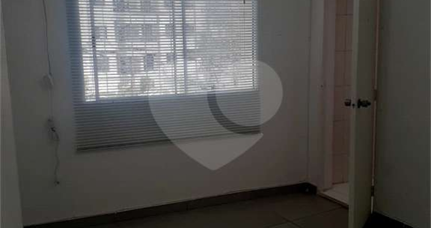 Casa com 2 quartos à venda na Rua Doutor Cintra Gordinho, 183, Alto da Lapa, São Paulo