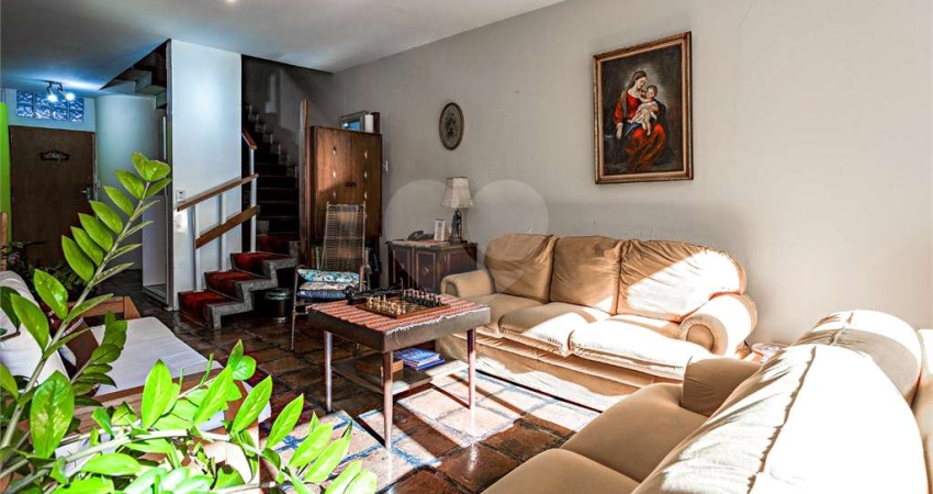 Casa com 4 quartos à venda na Adelino Alves, Chácara Santo Antônio, São Paulo