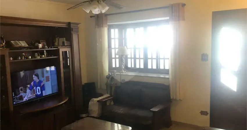Sobrado com 4 quartos à venda em Sumaré - SP