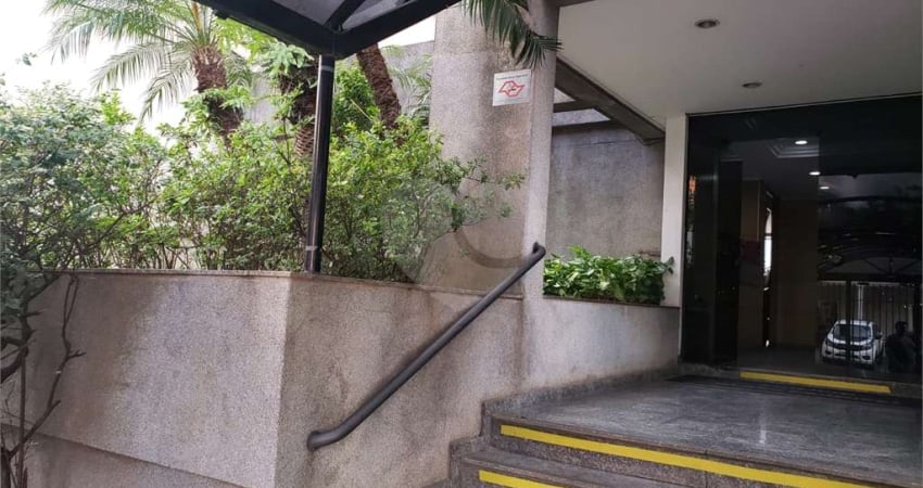 Apartamento com 1 quartos à venda ou para locação em Perdizes - SP