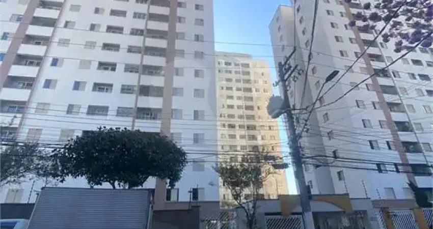 Apartamento com 3 quartos à venda na Rua Lopes de Oliveira, Barra Funda, São Paulo