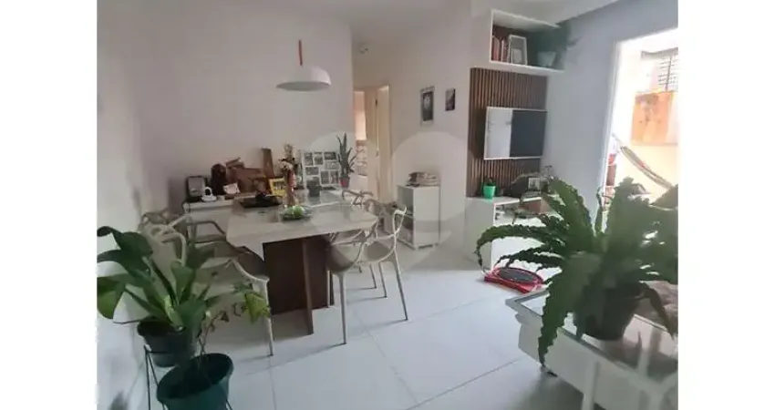Apartamento com 2 quartos à venda na Rua Anhangüera, 725, Barra Funda, São Paulo
