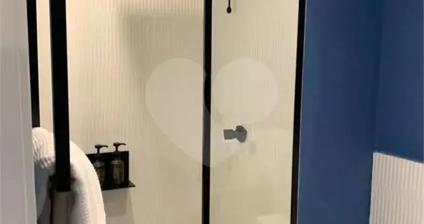 Kitnet / Stúdio à venda na Rua Cardeal Arcoverde, Pinheiros, São Paulo