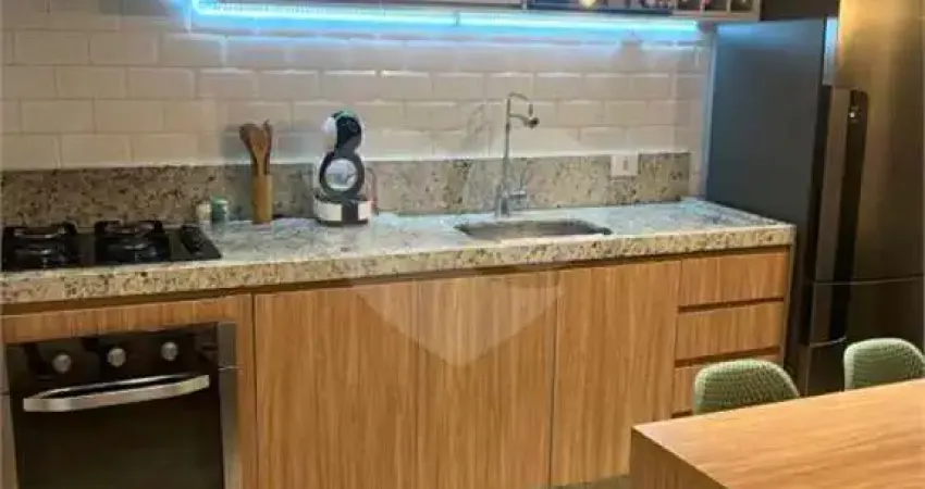 Prédio inteiro à venda ou para locação em Parque São Jorge - SP