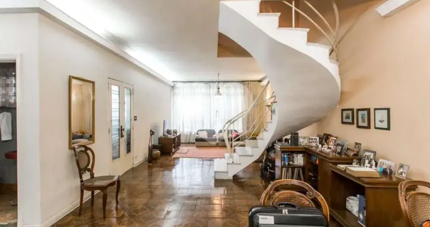 Casa com 3 quartos à venda na Rua Jorge Chammas, Vila Mariana, São Paulo