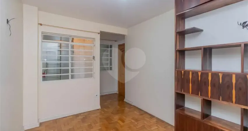Apartamento com 3 quartos à venda na Lapa, São Paulo