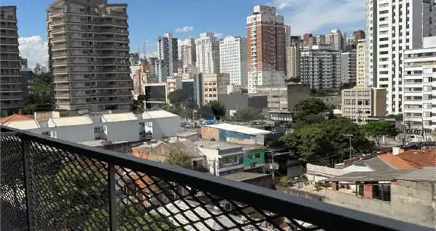Kitnet / Stúdio à venda na Rua Francisco Leitão, Pinheiros, São Paulo