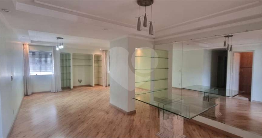 Apartamento com 3 quartos à venda na Rua Voluntários da Pátria, Santana, São Paulo