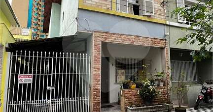 Casa em condomínio fechado com 2 quartos à venda na Darzan, Santana, São Paulo