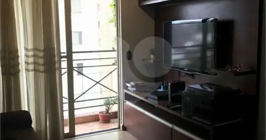 Apartamento com 3 quartos à venda em Aclimação - SP