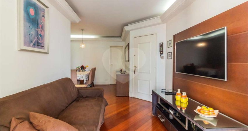 Apartamento com 3 quartos à venda na Avenida Lins de Vasconcelos, Cambuci, São Paulo