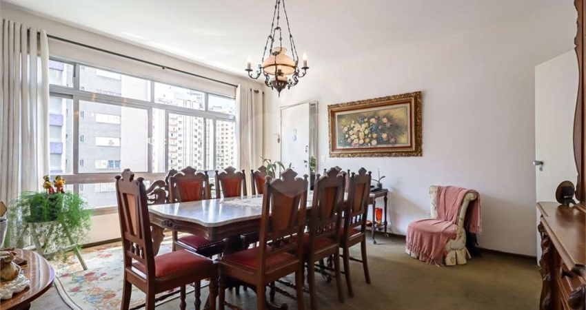 Apartamento com 3 quartos à venda em Vila Nova Conceição - SP