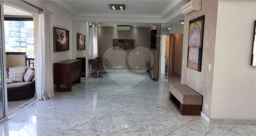Apartamento com 3 quartos à venda em Vila Nova Conceição - SP