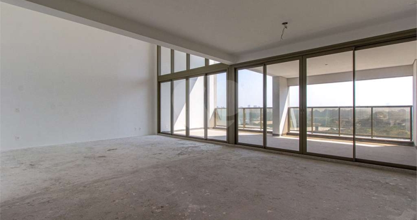 Apartamento com 4 quartos à venda em Vila Clementino - SP