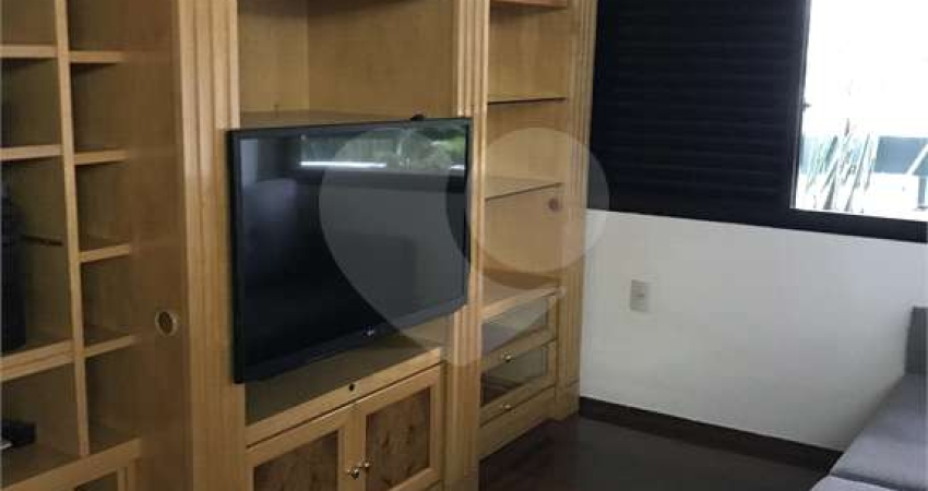 Apartamento com 4 quartos à venda em Vila Uberabinha - SP