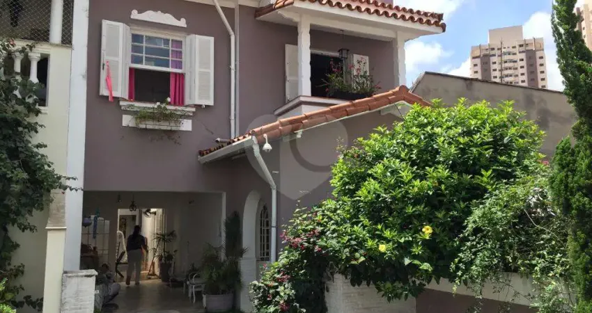 Casa em condomínio fechado com 6 quartos à venda na Avenida Lacerda Franco, Cambuci, São Paulo