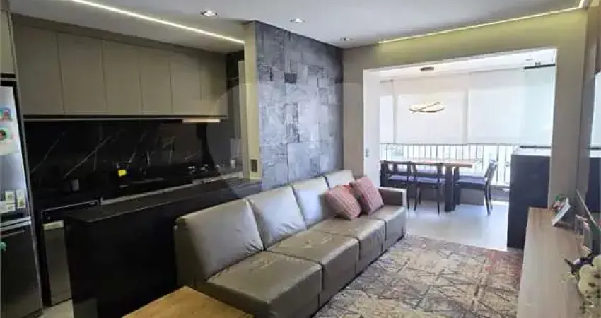 Apartamento com 3 quartos à venda em Tatuapé - SP