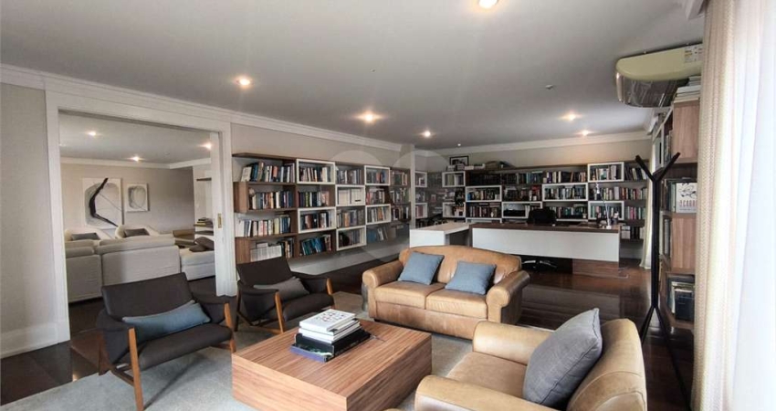 Casa com 5 quartos à venda em Cidade Jardim - SP