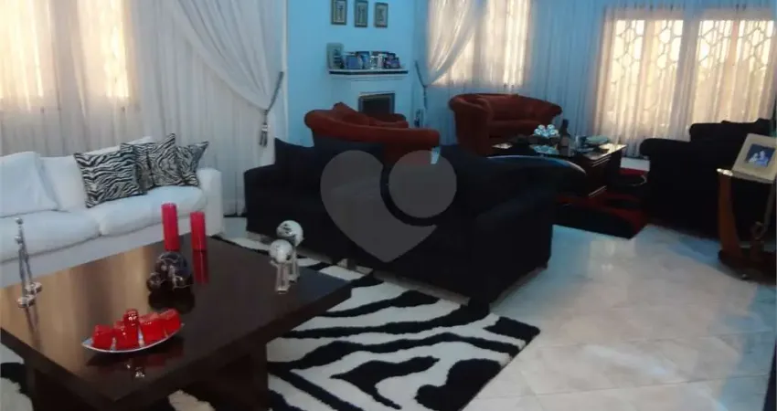 Casa em condomínio fechado com 4 quartos à venda na Avenida Nova Cantareira, Tremembé, São Paulo