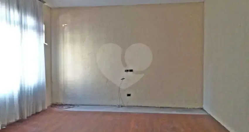 Casa com 3 quartos à venda na Saúde, São Paulo