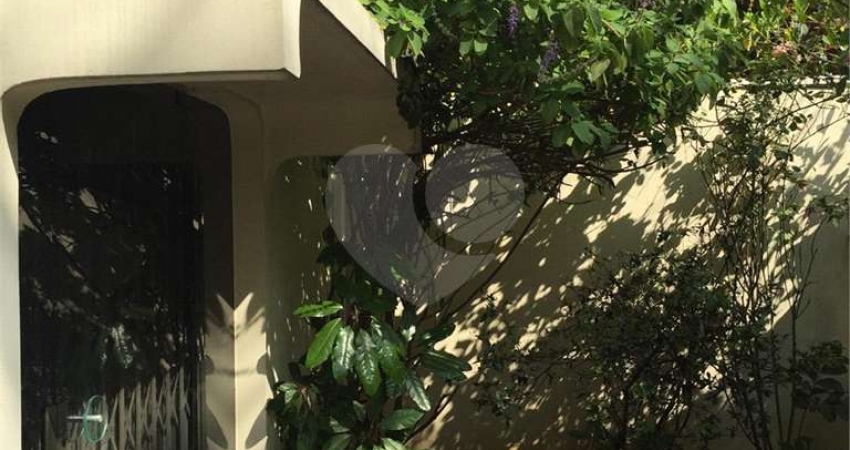 Casa com 3 quartos à venda na Doutor Victor Brecheret, Vila Mariana, São Paulo