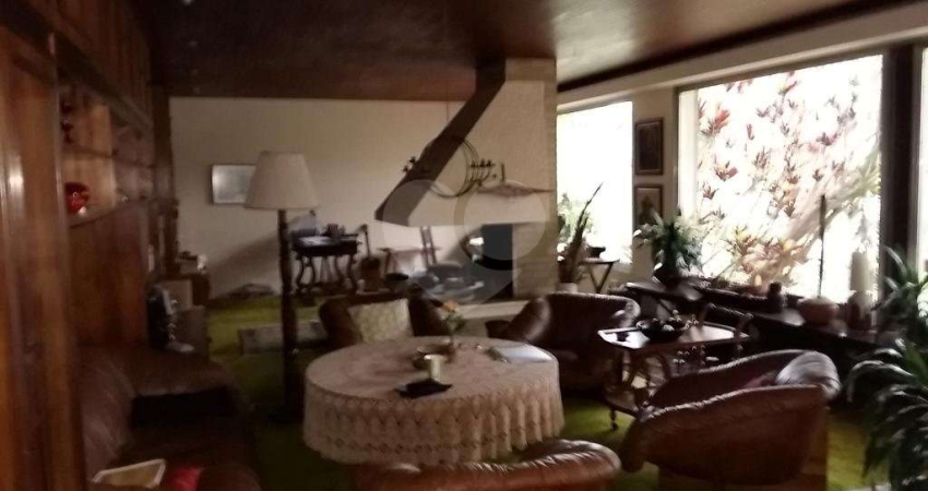 Casa com 5 quartos à venda em Horto Florestal - SP