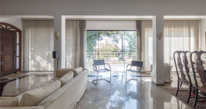 Casa com 3 quartos à venda na Rua General Vitorino Monteiro, Vila Romana, São Paulo