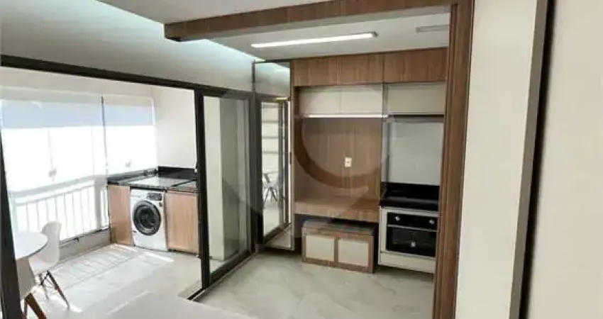 Sala comercial à venda na Avenida Rubem Berta, Indianópolis, São Paulo