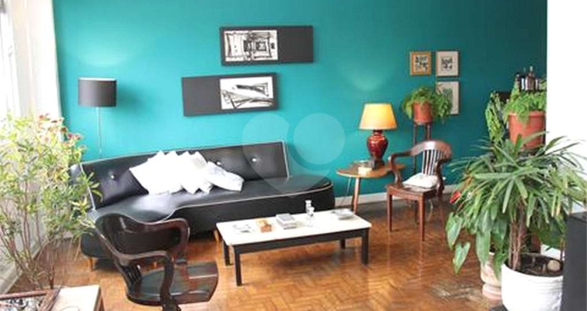 Apartamento com 2 quartos à venda ou para locação em Cerqueira César - SP