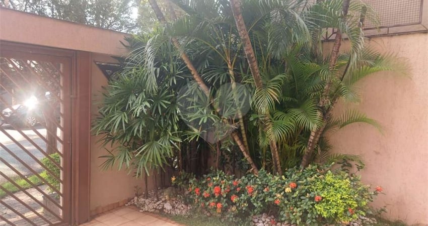 Casa com 4 quartos à venda ou para locação em Jardim São Bento - SP