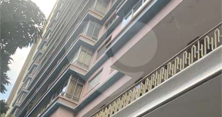 Apartamento com 4 quartos à venda em República - SP
