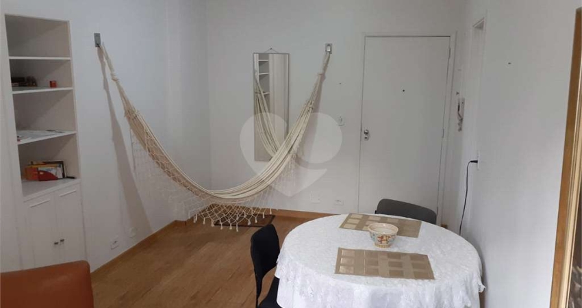 Apartamento com 2 quartos à venda ou para locação em Bela Vista - SP