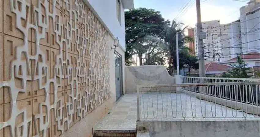 Sobrado com 3 quartos à venda ou para locação em Santana - SP